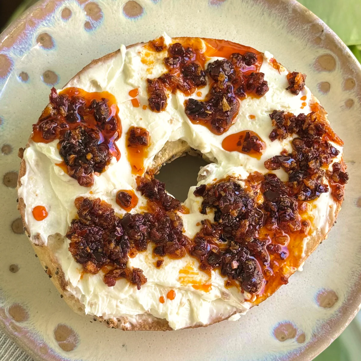 Mild Crunchy Garlic Sichuan Chili Crisp - Image 4